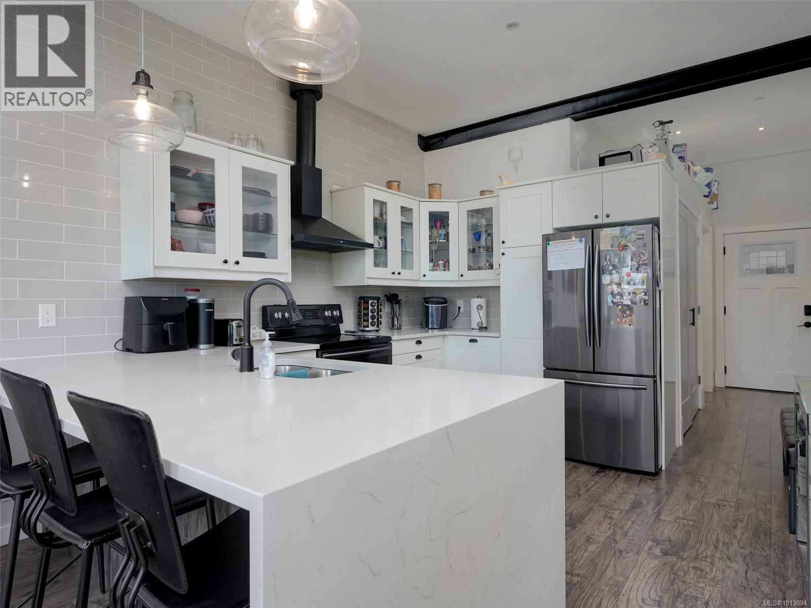  5877 Sooke Road, Sooke