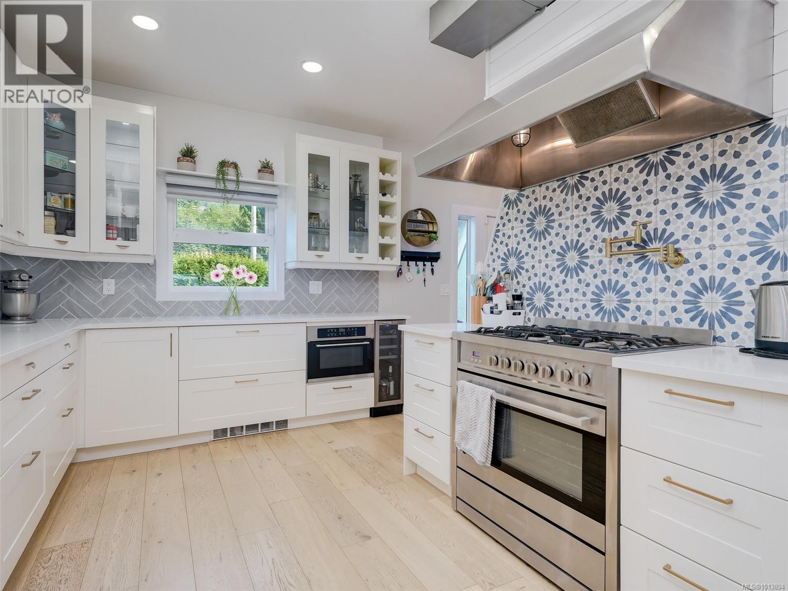  5877 Sooke Road, Sooke