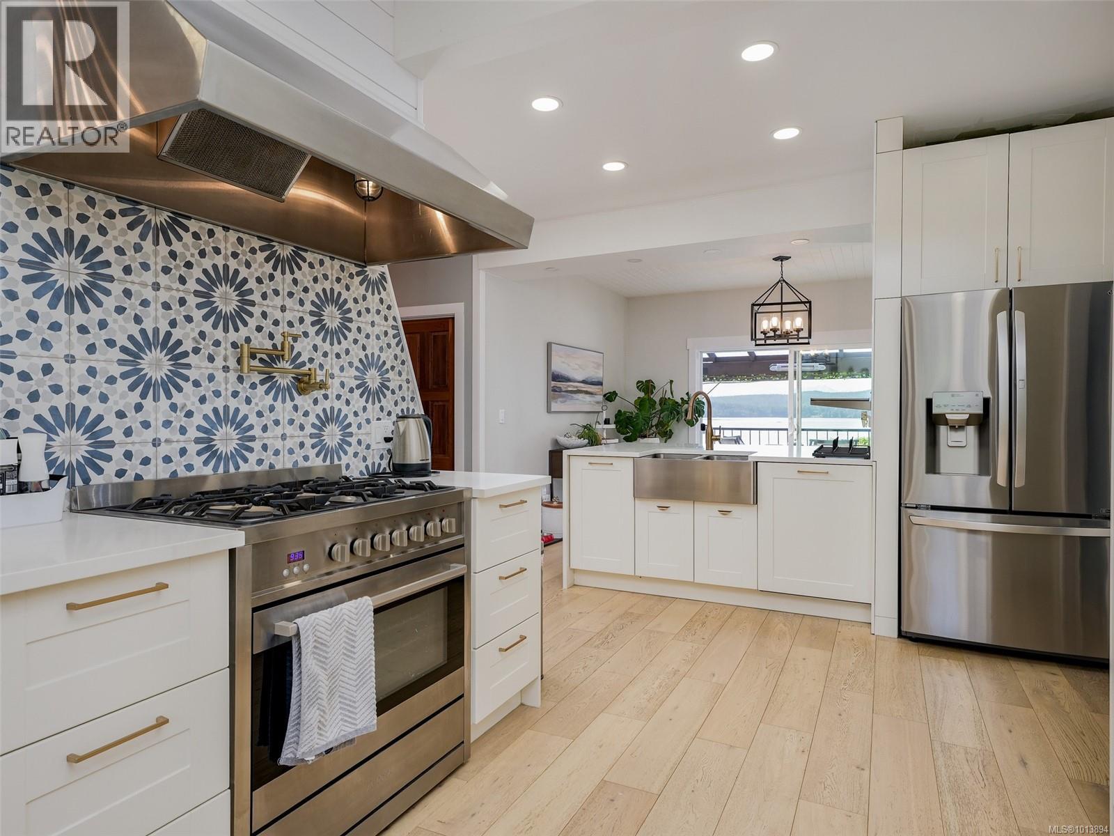  5877 Sooke Road, Sooke