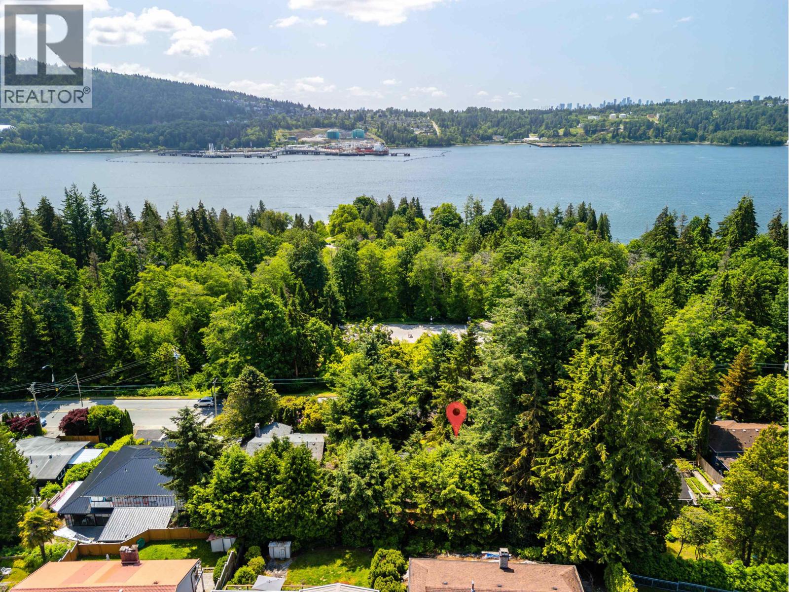 4150 DOLLARTON HIGHWAY, North Vancouver