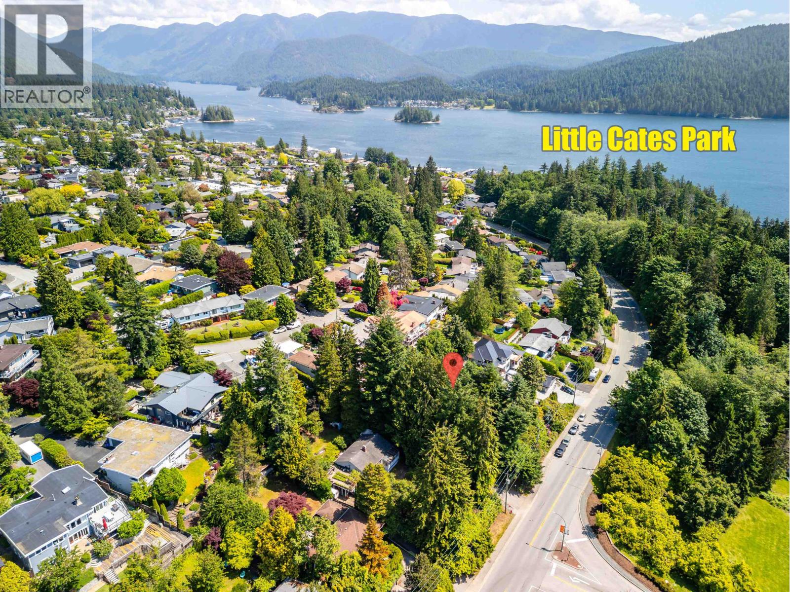 4150 DOLLARTON HIGHWAY, North Vancouver