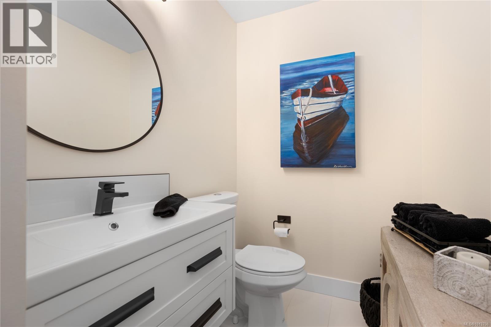 6073 Pleasant Valley Way, Nanaimo