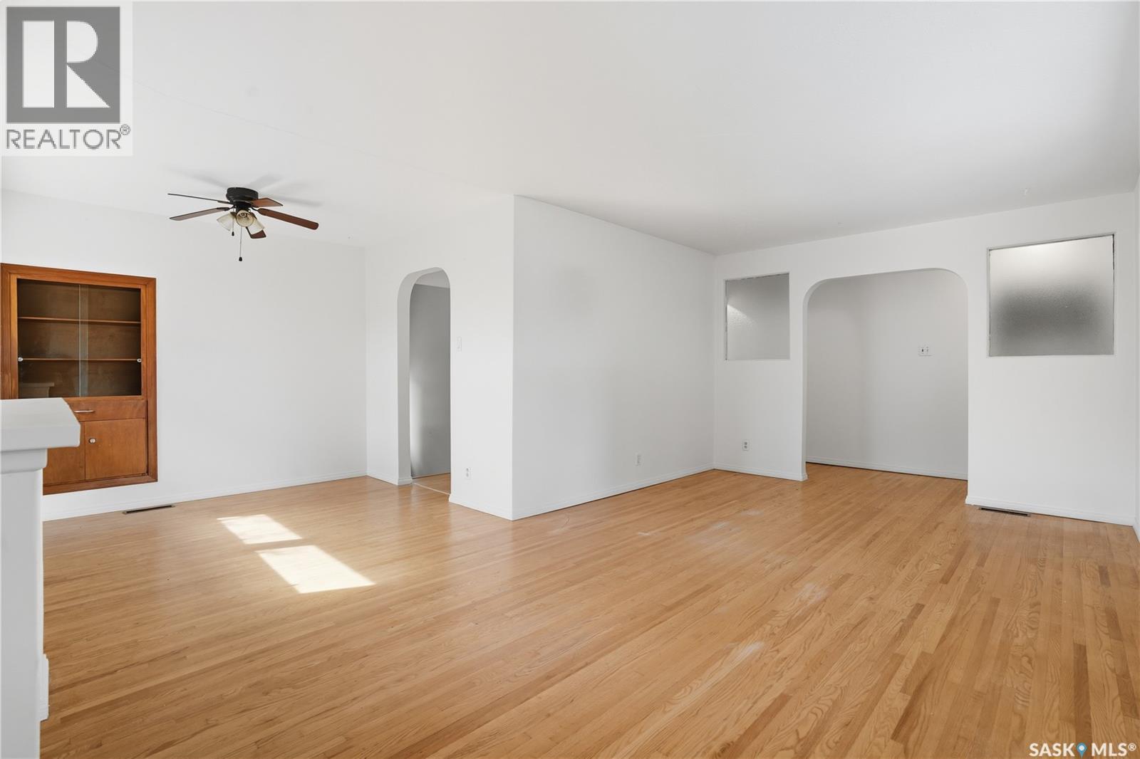 Single Family House Bungalow for Sale in  Horace STREET Regina 