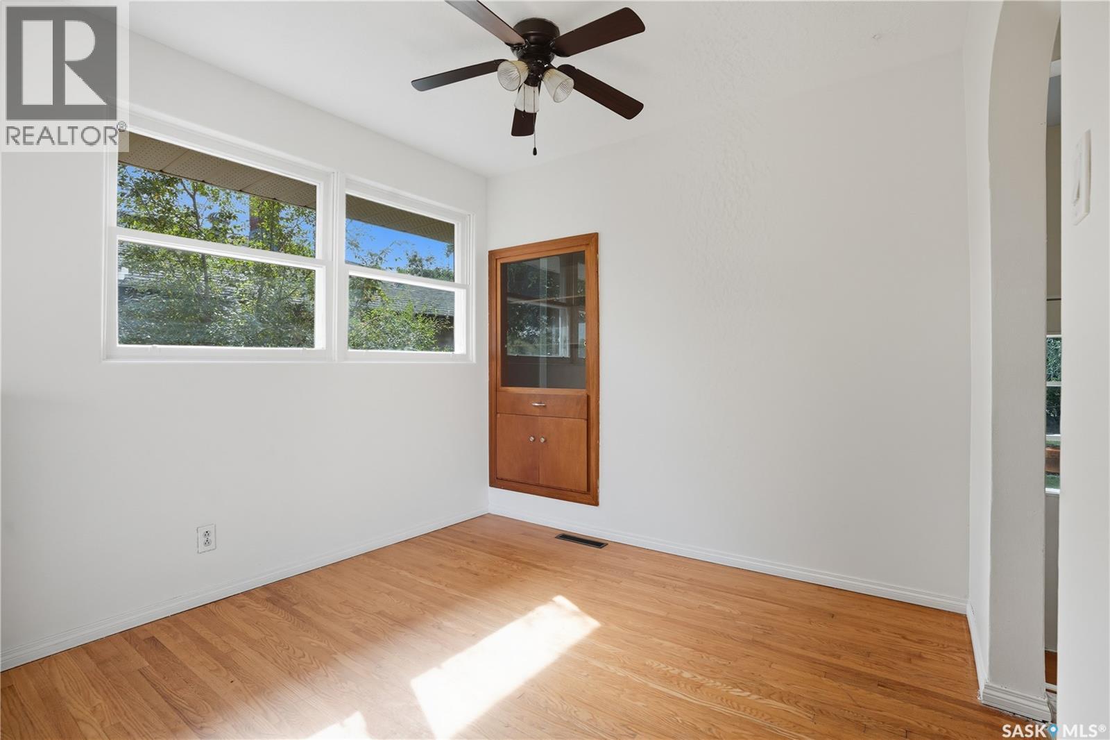 Single Family House Bungalow for Sale in  Horace STREET Regina 
