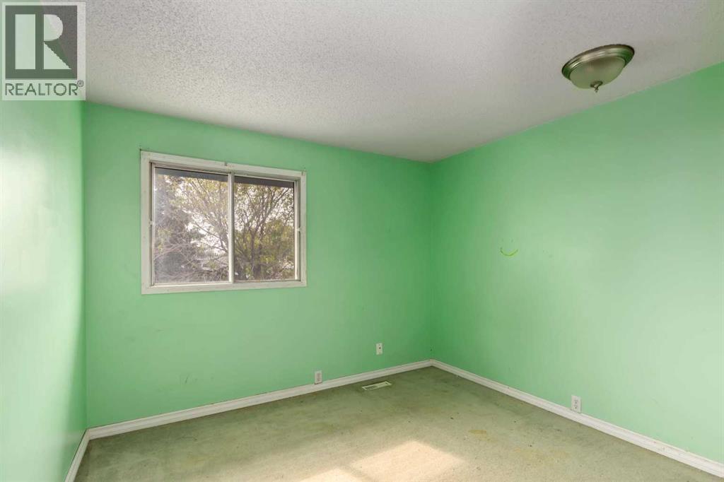 170 Windsor Drive, Fort McMurray