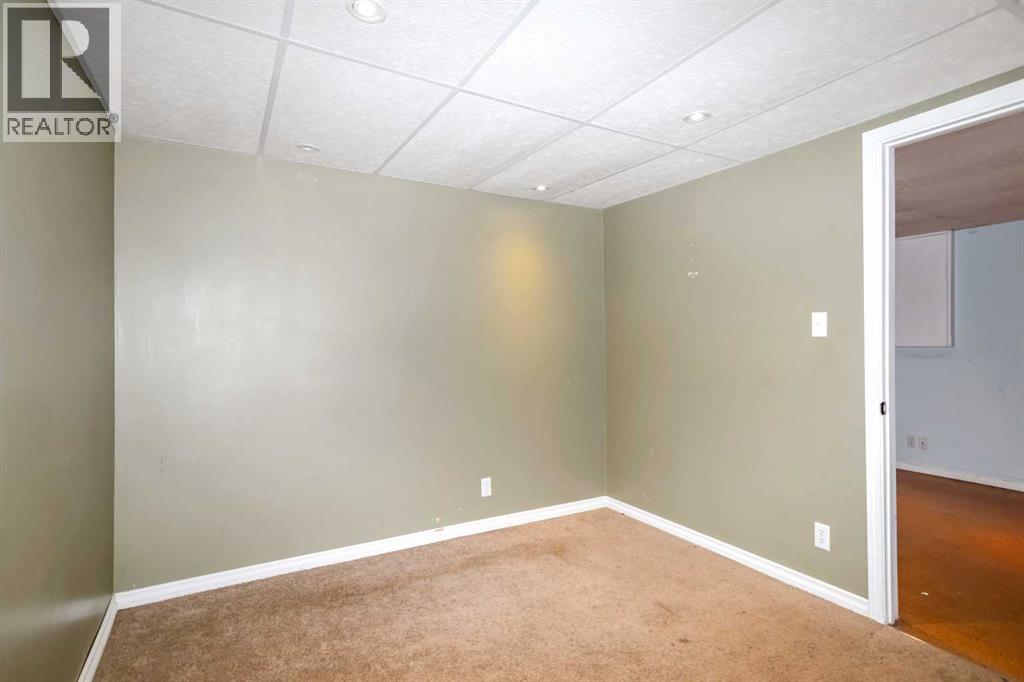 170 Windsor Drive, Fort McMurray