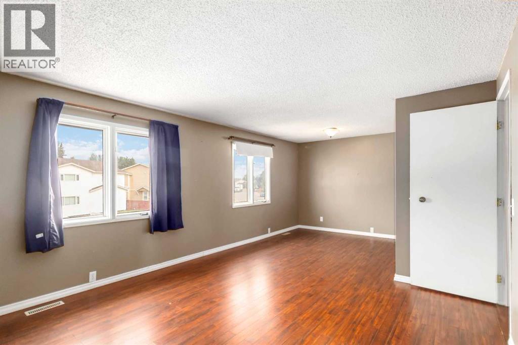 170 Windsor Drive, Fort McMurray