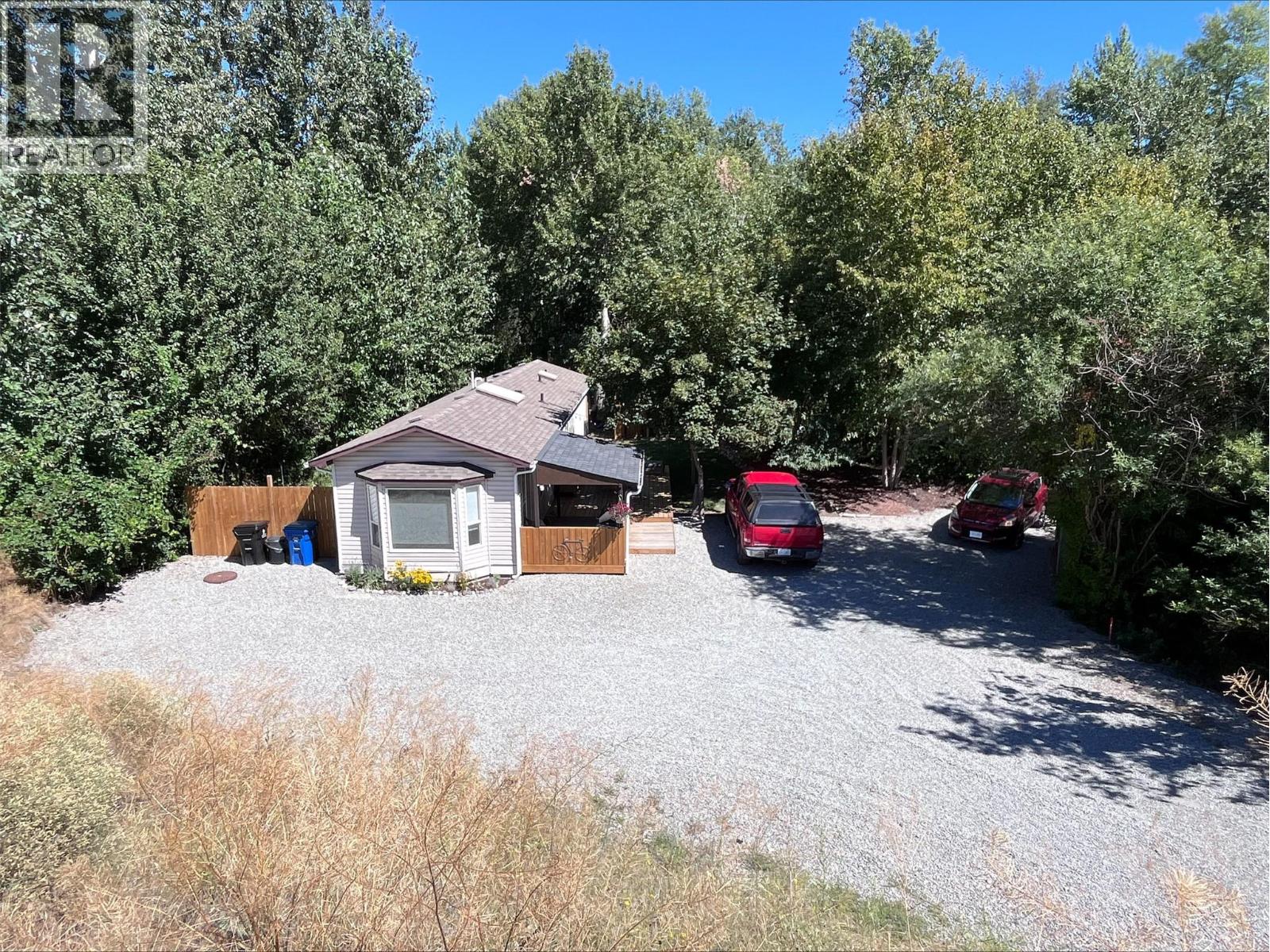  1987 Elkridge Place, Westbank