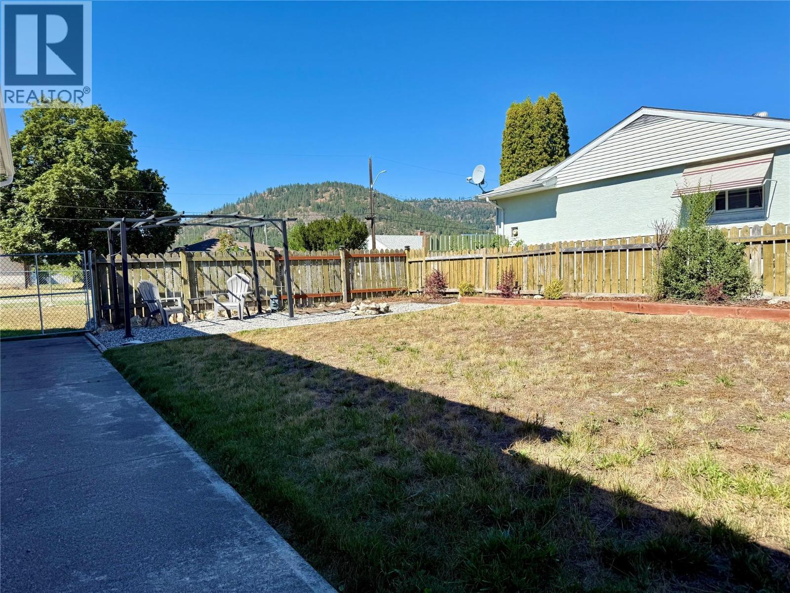 1971 75 Avenue, Grand Forks