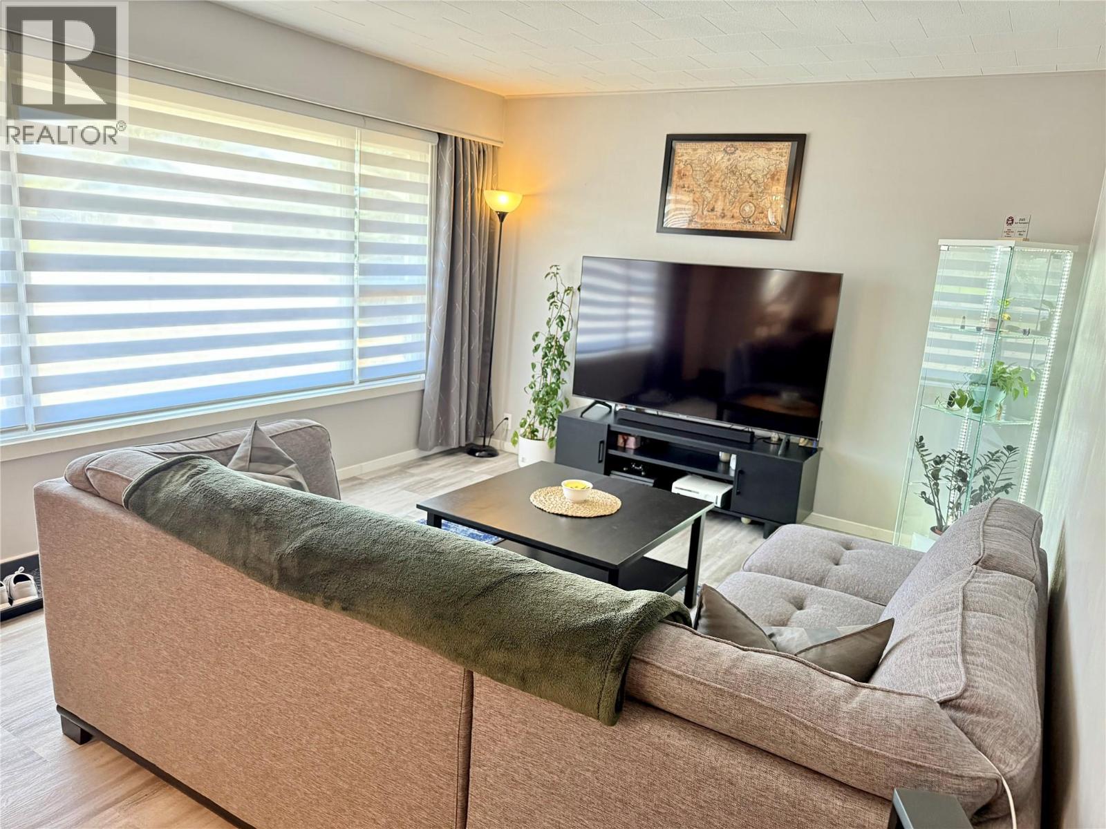 1971 75 Avenue, Grand Forks