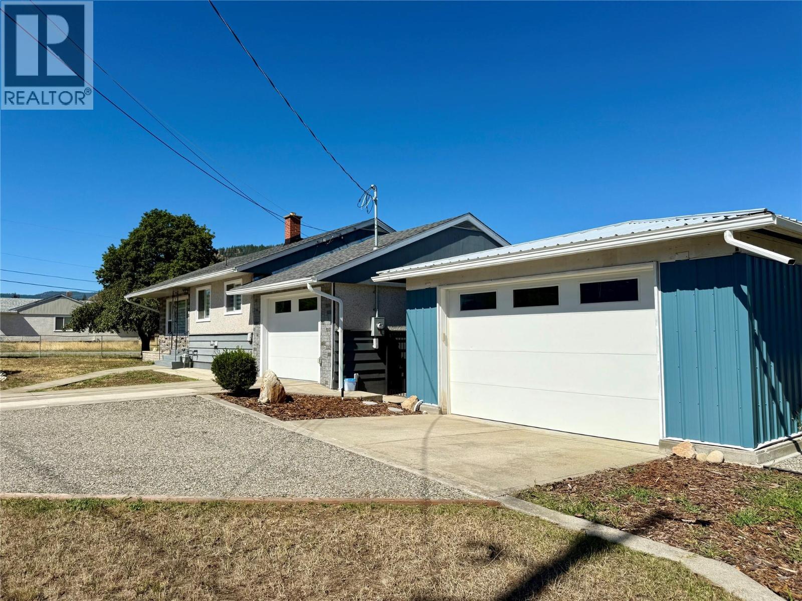 1971 75 Avenue, Grand Forks