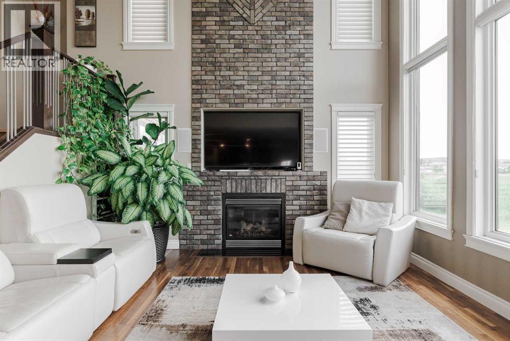 243 Wild Rose Street, Fort McMurray