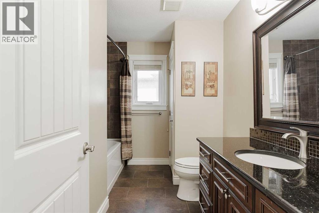 243 Wild Rose Street, Fort McMurray