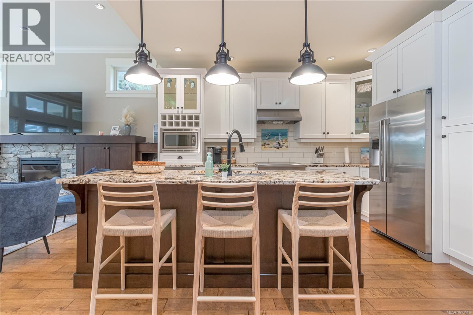 45 5251 Island Hwy W, Qualicum Beach