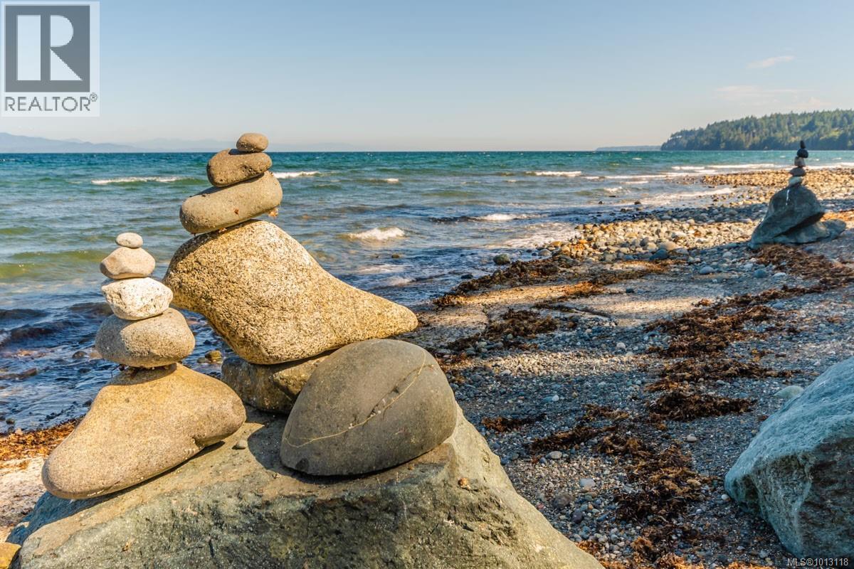 45 5251 Island Hwy W, Qualicum Beach