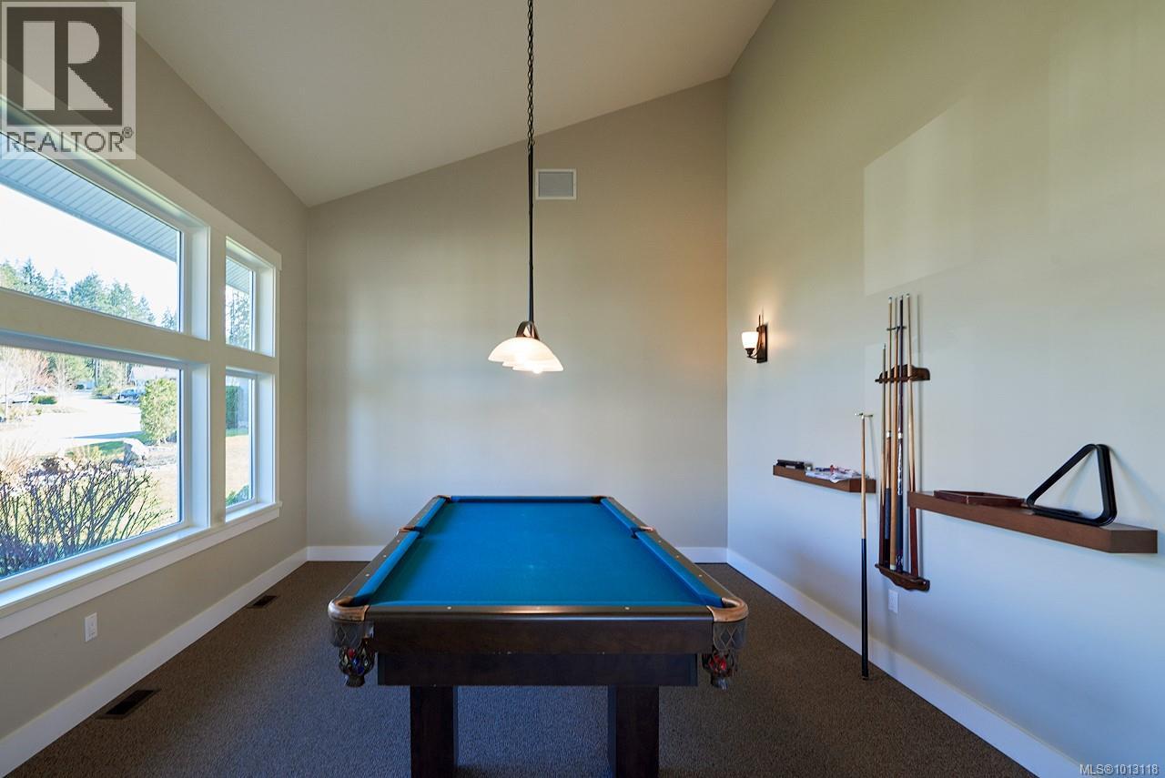 45 5251 Island Hwy W, Qualicum Beach