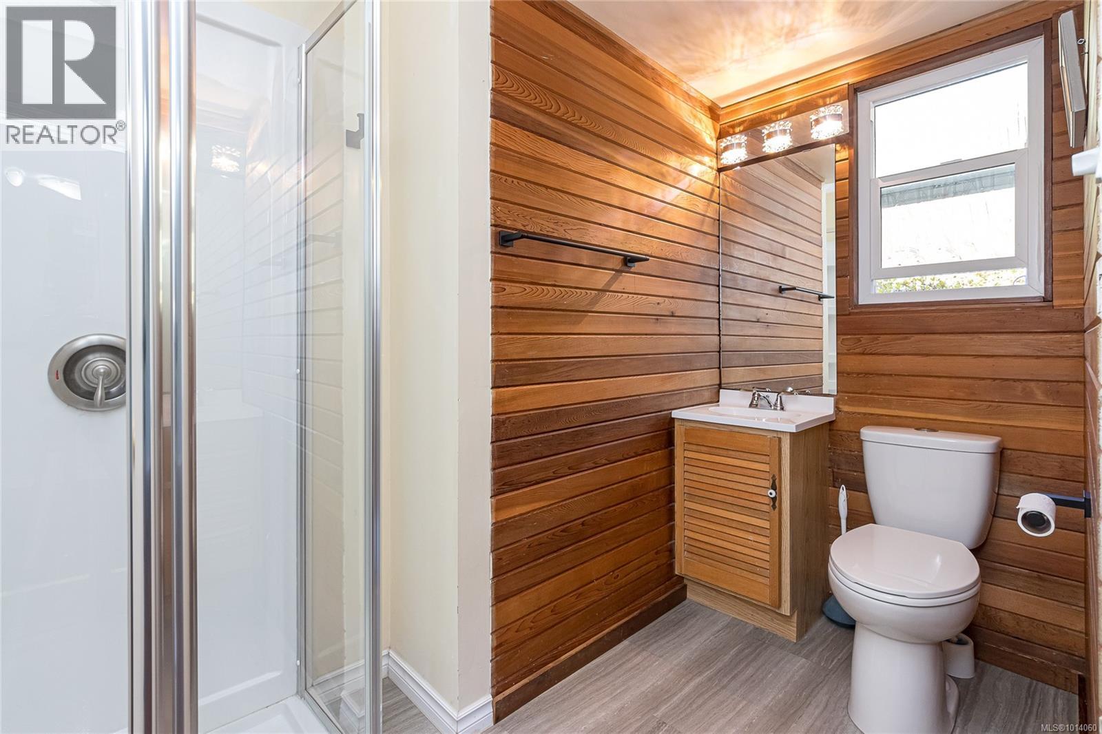 4166 Crosshaven Close, Saanich