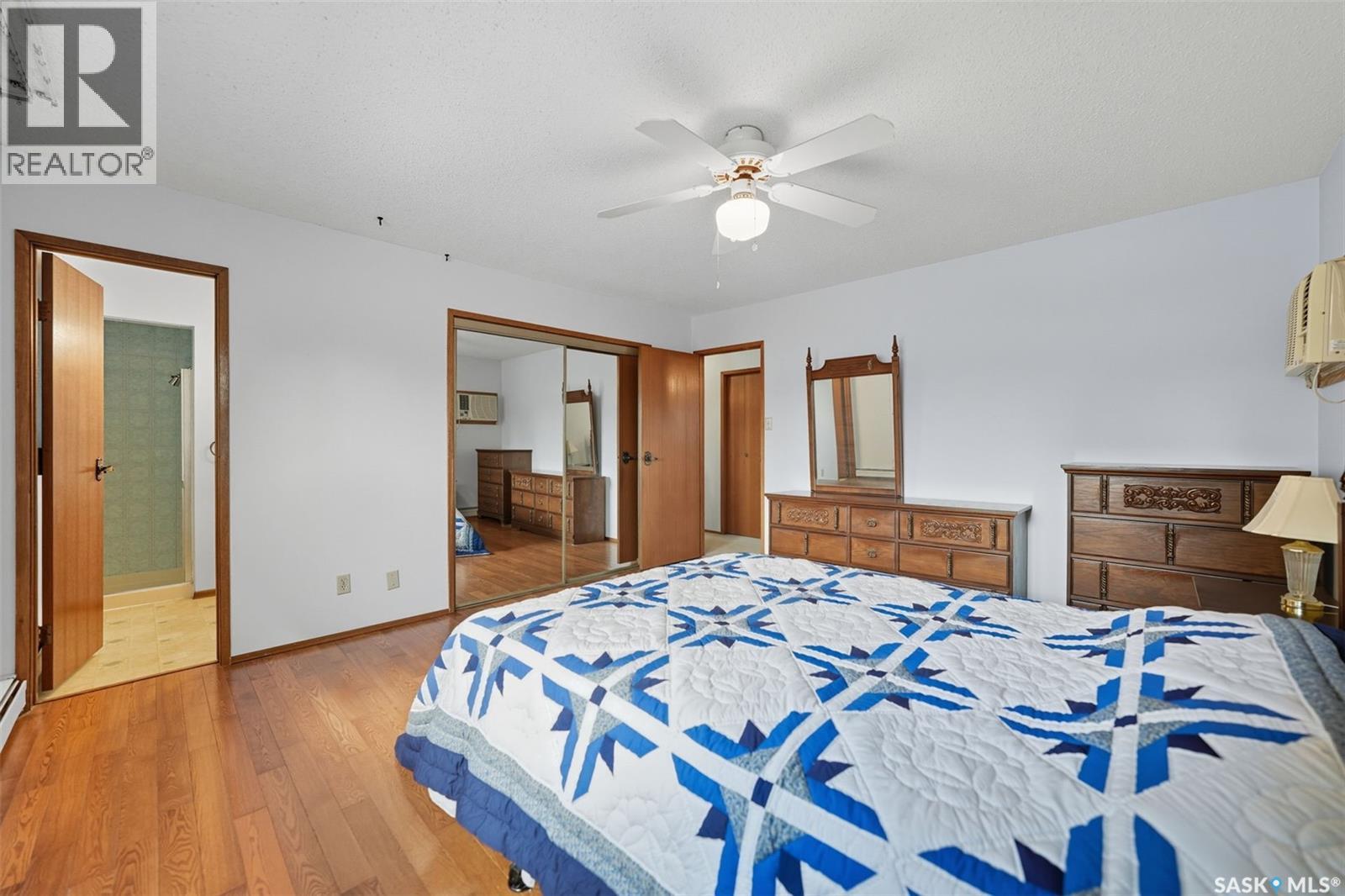 Single Family House 2 Level for Sale in  Penryn COURT Saskatoon 