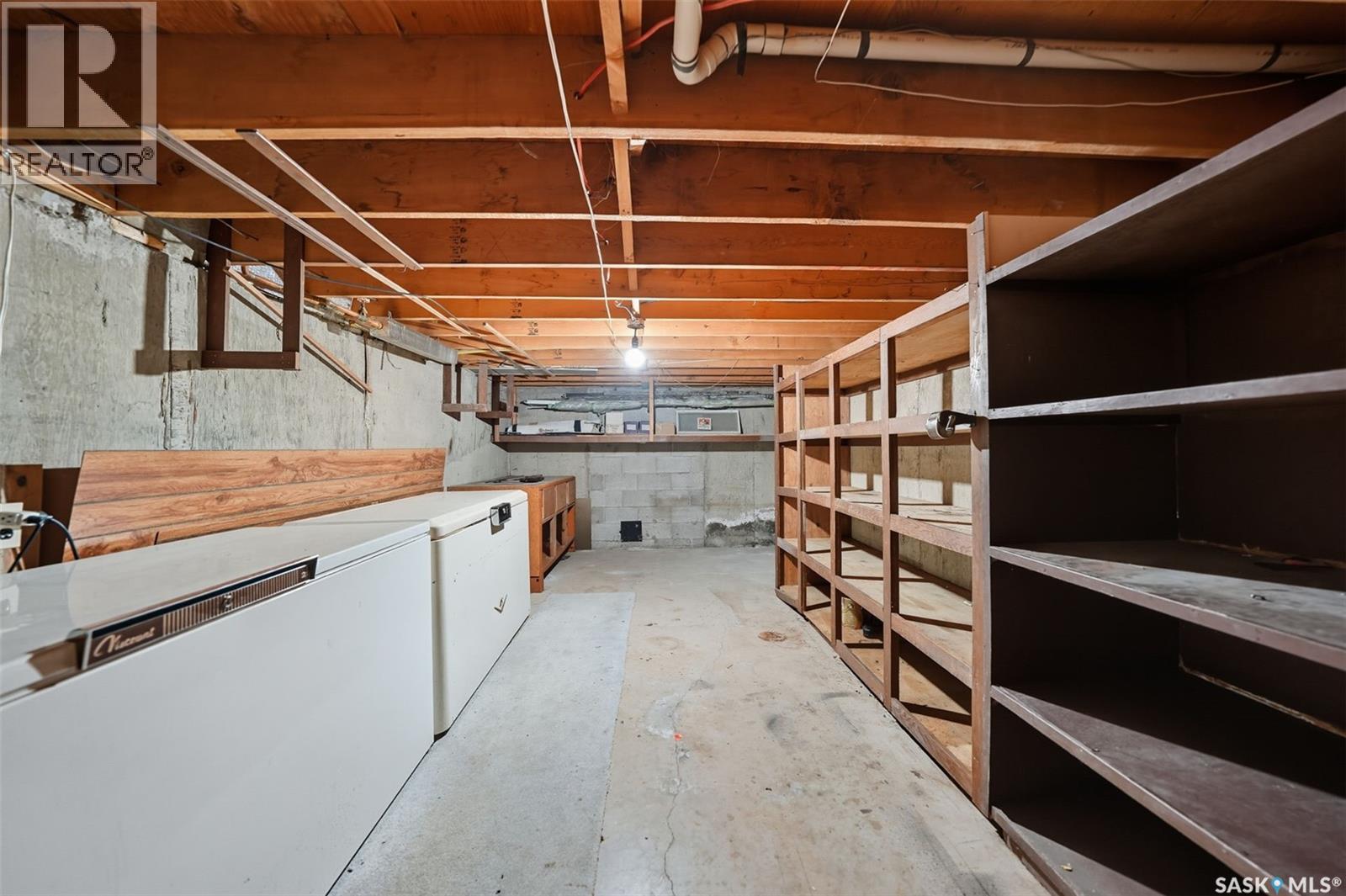 Single Family House 2 Level for Sale in  Penryn COURT Saskatoon 