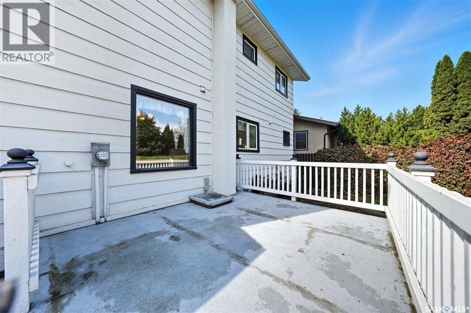 Single Family House 2 Level for Sale in  Penryn COURT Saskatoon 