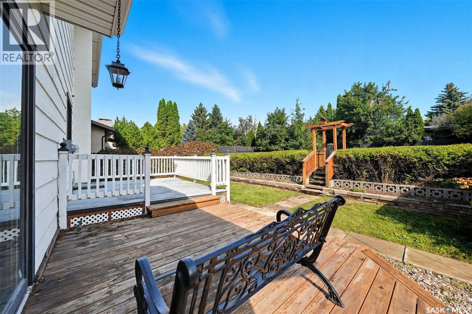 Single Family House 2 Level for Sale in  Penryn COURT Saskatoon 