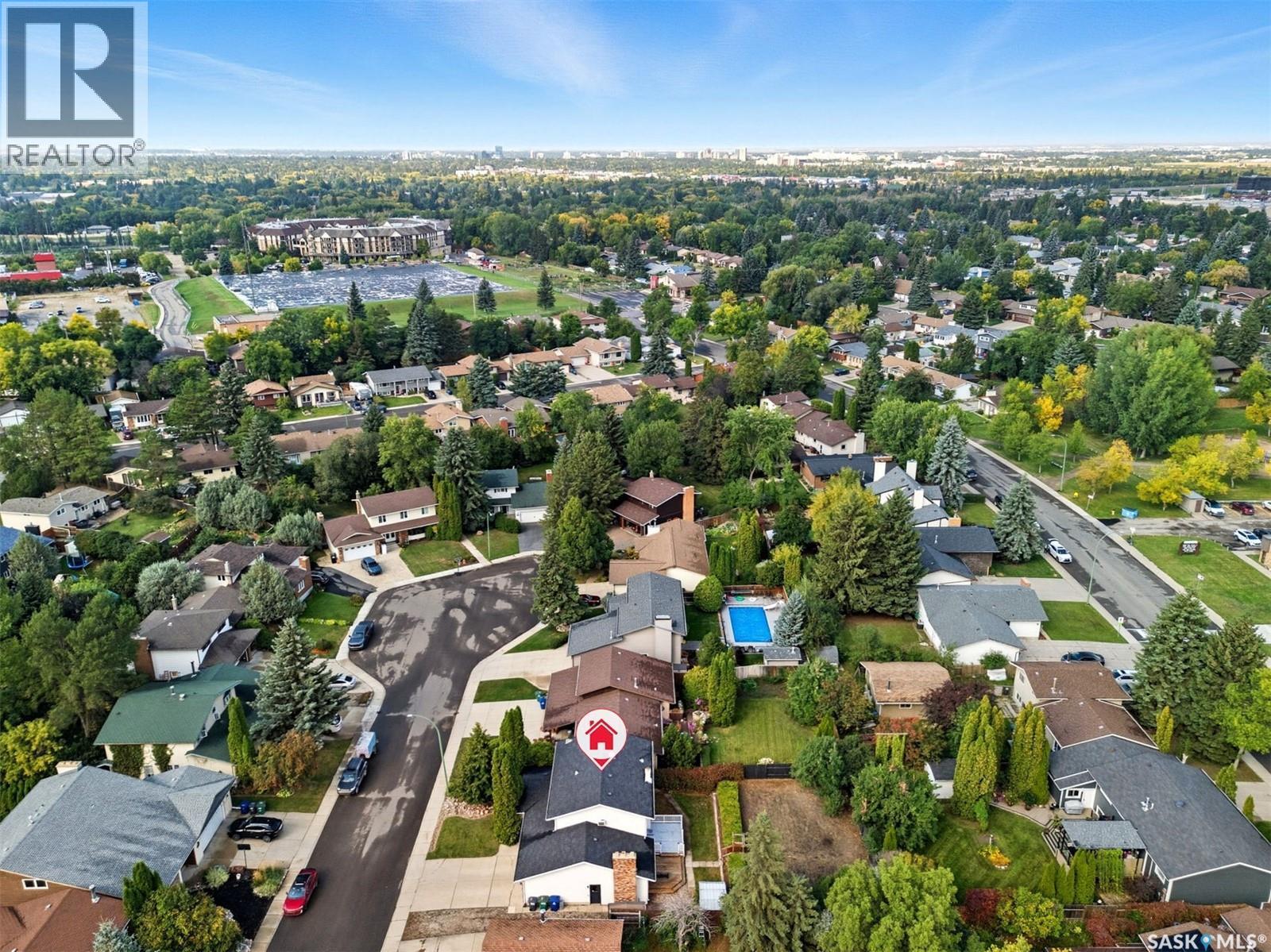 Single Family House 2 Level for Sale in  Penryn COURT Saskatoon 