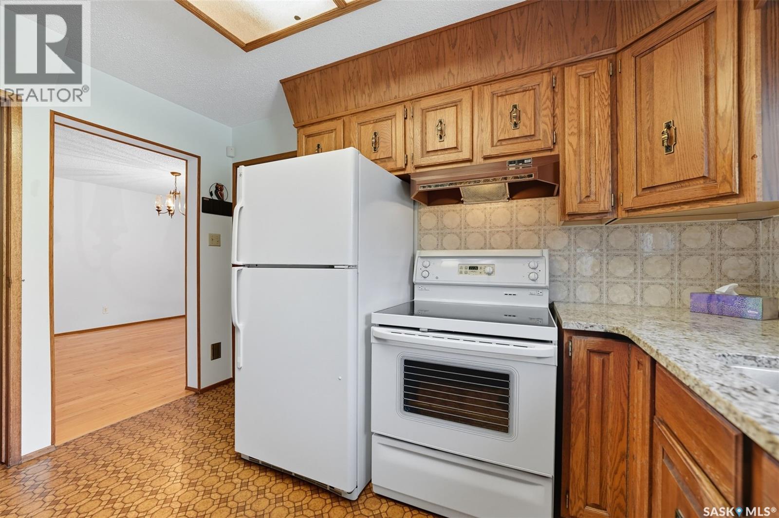 Single Family House 2 Level for Sale in  Penryn COURT Saskatoon 