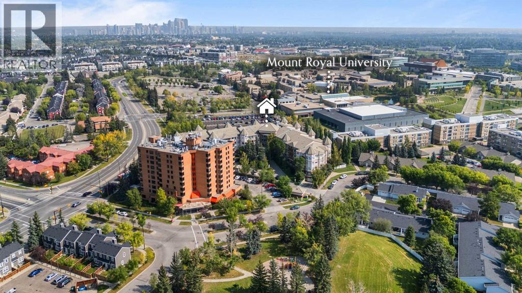 Single Family House for Sale in   Lincoln Way SW Lincoln Park Calgary 