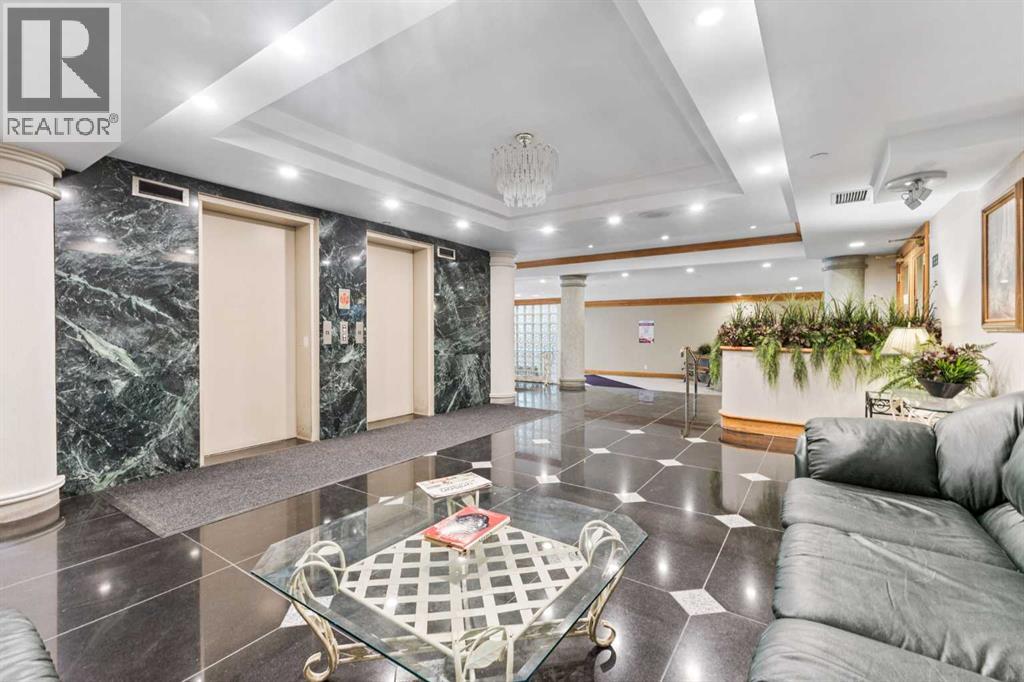 Single Family House for Sale in   Lincoln Way SW Lincoln Park Calgary 