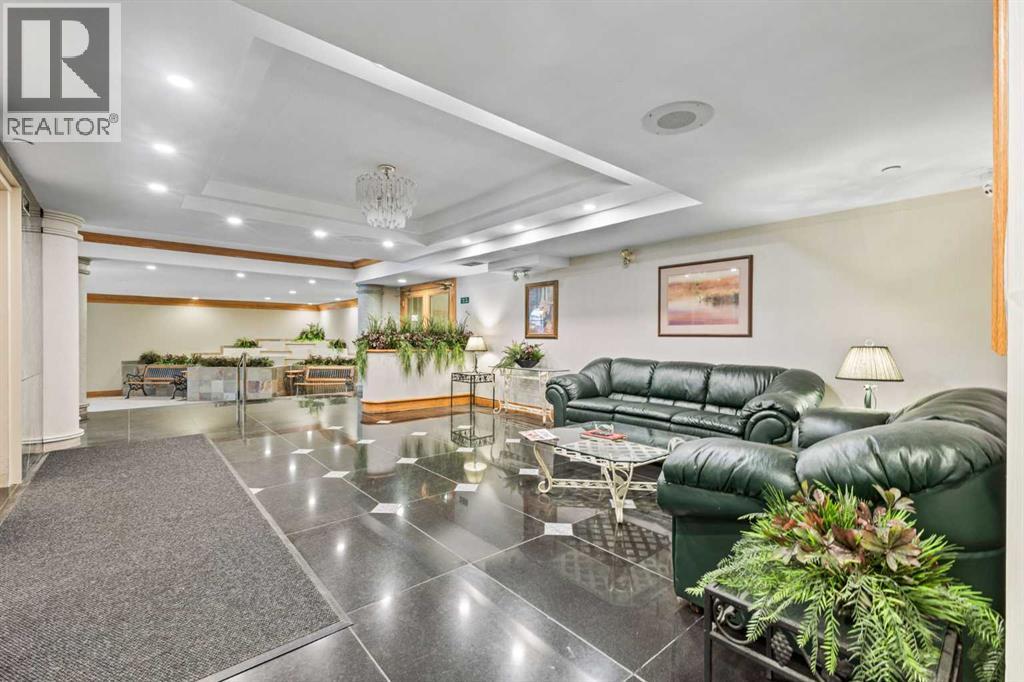 Single Family House for Sale in   Lincoln Way SW Lincoln Park Calgary 