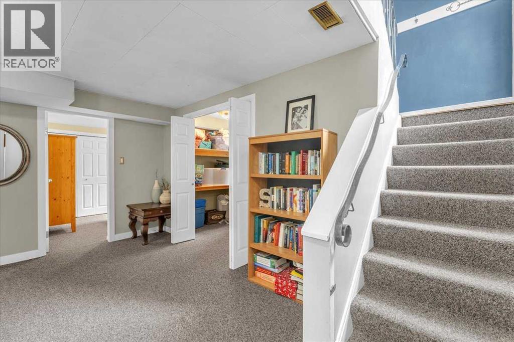 Single Family House Bungalow for Sale in  Capri Avenue NW Brentwood Calgary 