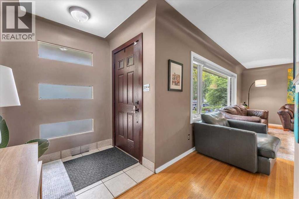 Single Family House Bungalow for Sale in  Capri Avenue NW Brentwood Calgary 