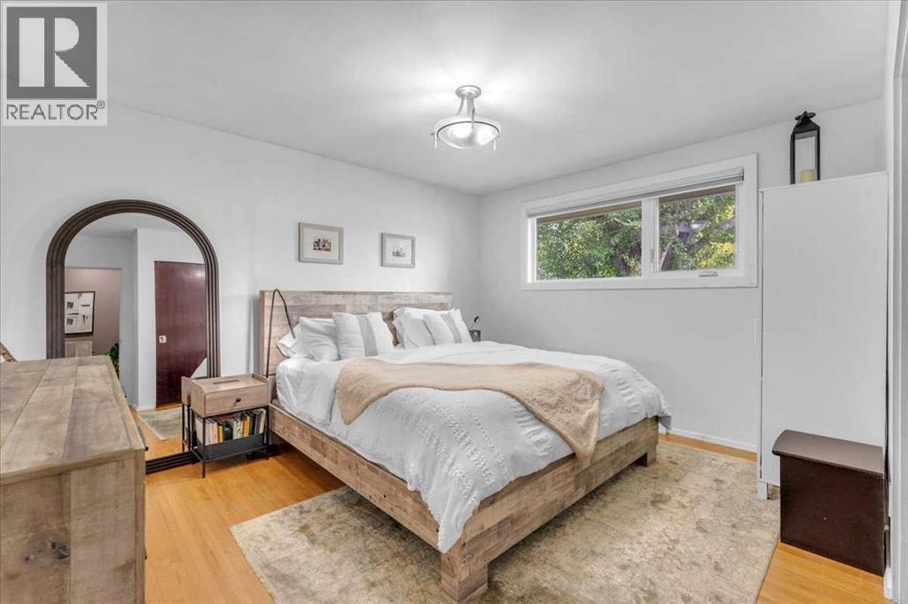 Single Family House Bungalow for Sale in  Capri Avenue NW Brentwood Calgary 