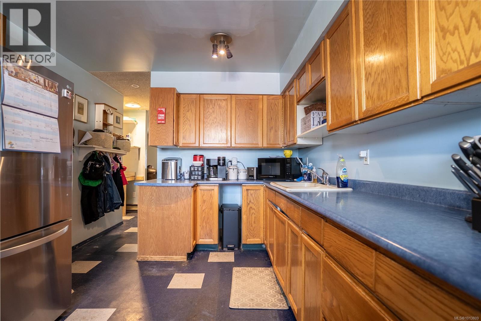 B 2864 Jacklin Rd, Langford