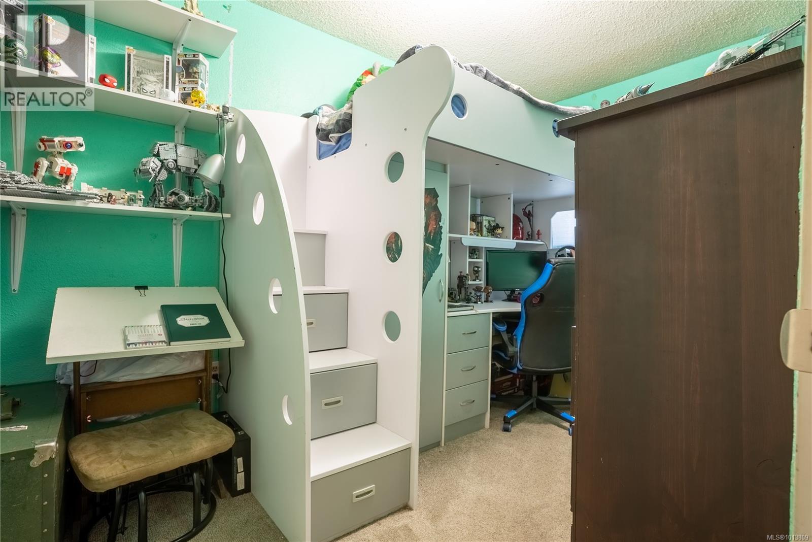 B 2864 Jacklin Rd, Langford