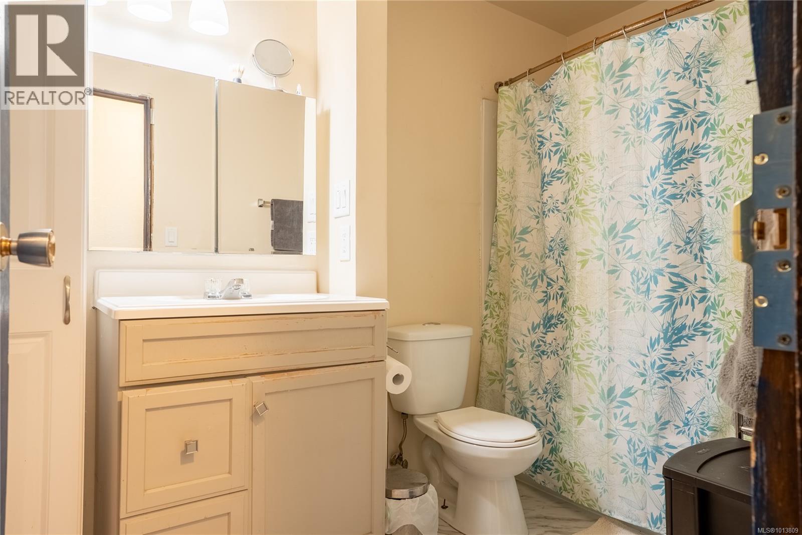 B 2864 Jacklin Rd, Langford