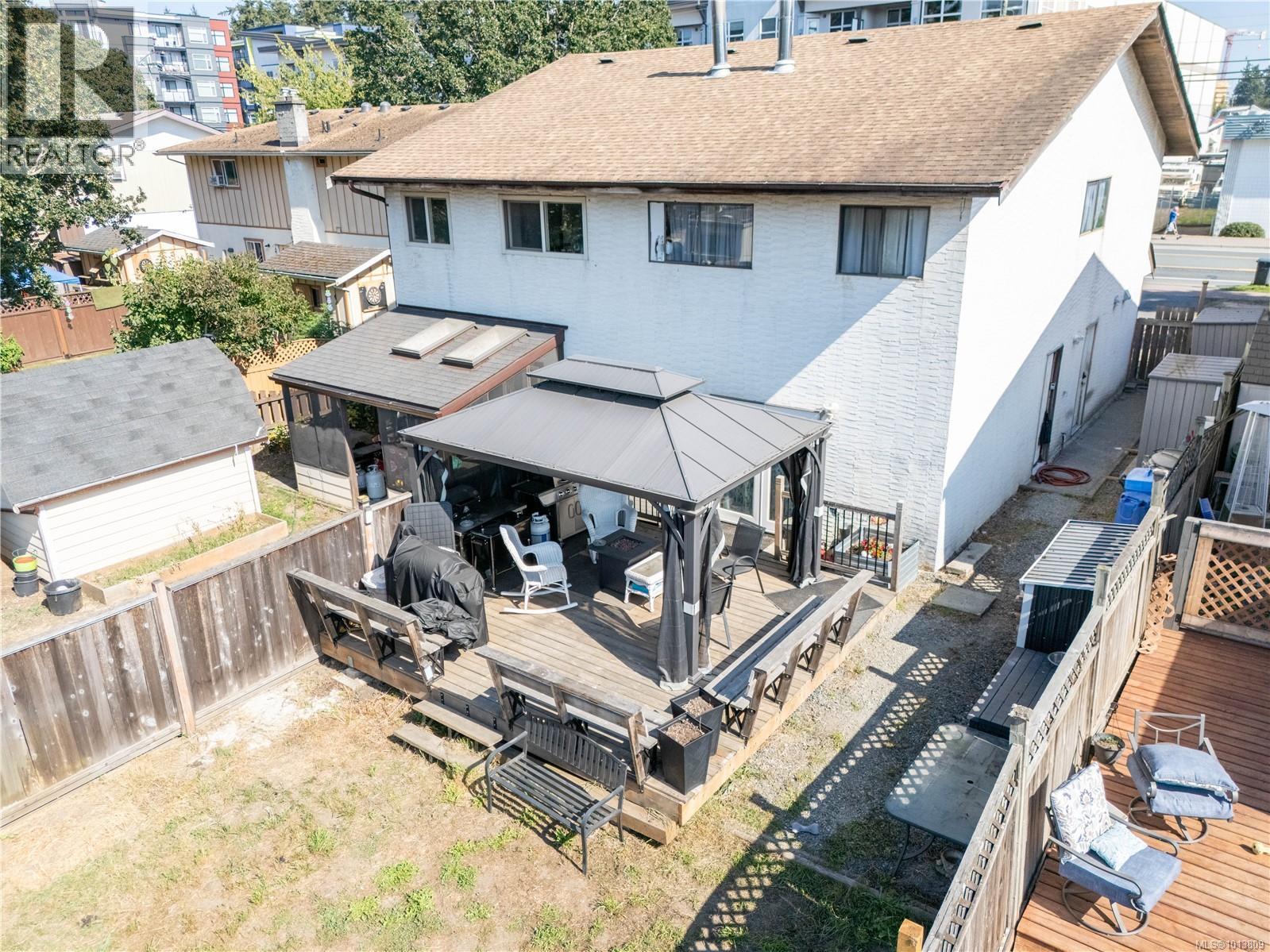 B 2864 Jacklin Rd, Langford