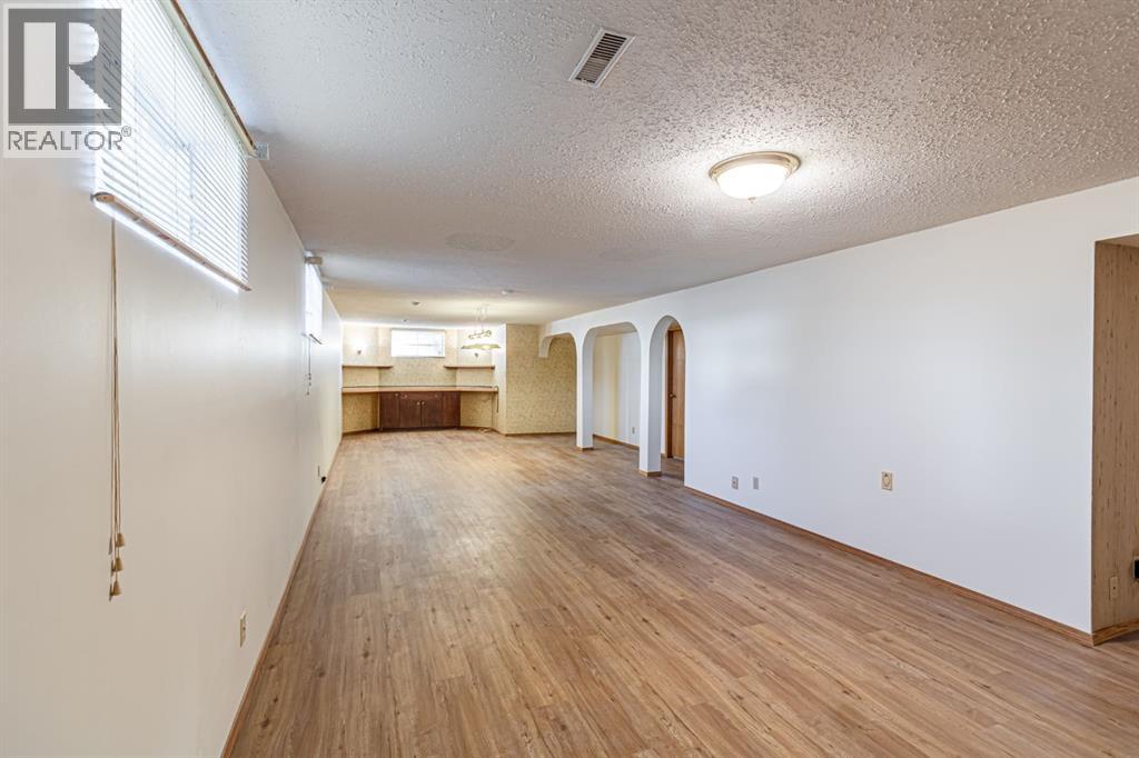 Single Family House Bungalow for Sale in   Avenue NE Marlborough Calgary 