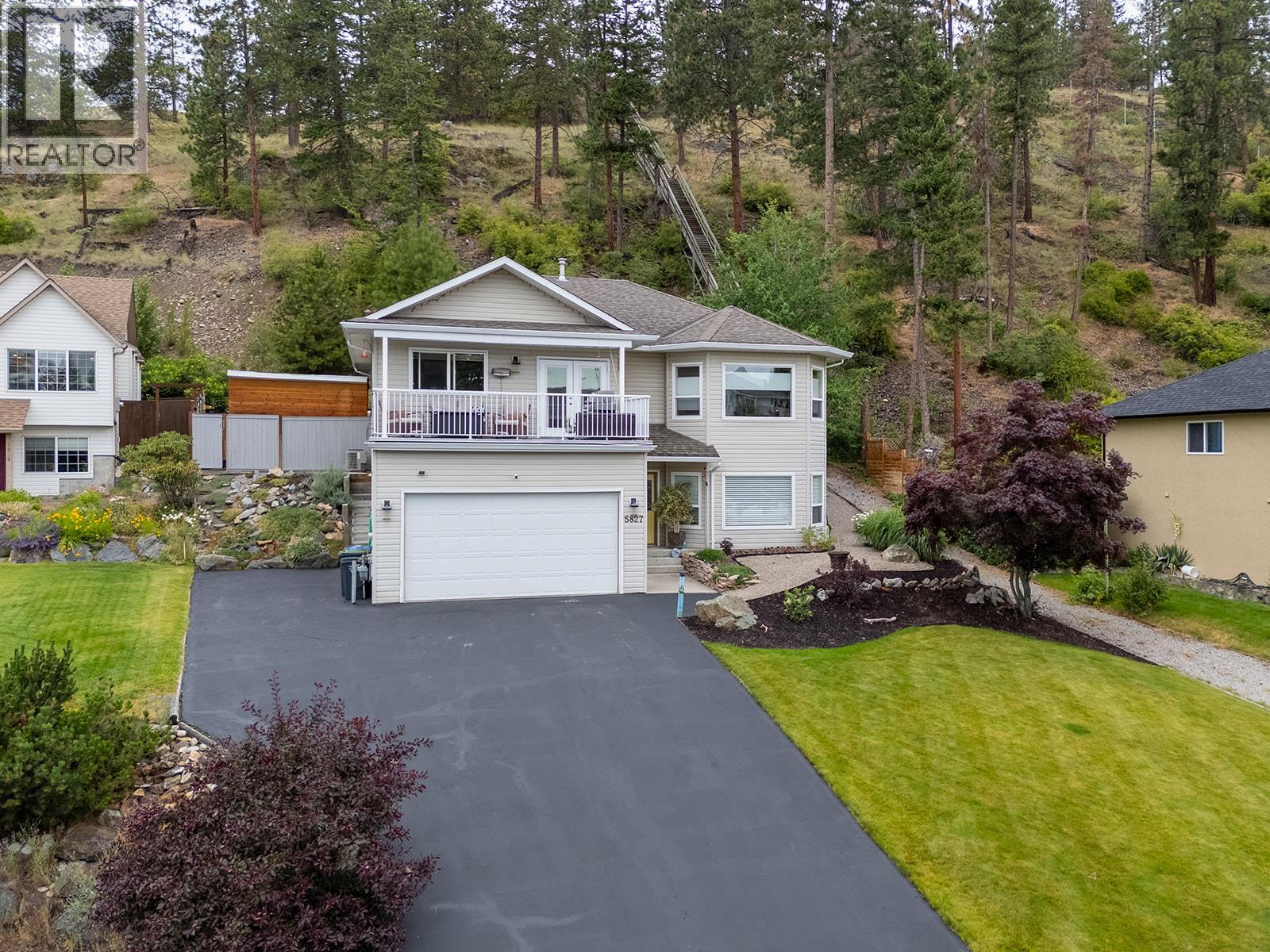  5827 Victoria Street, Peachland