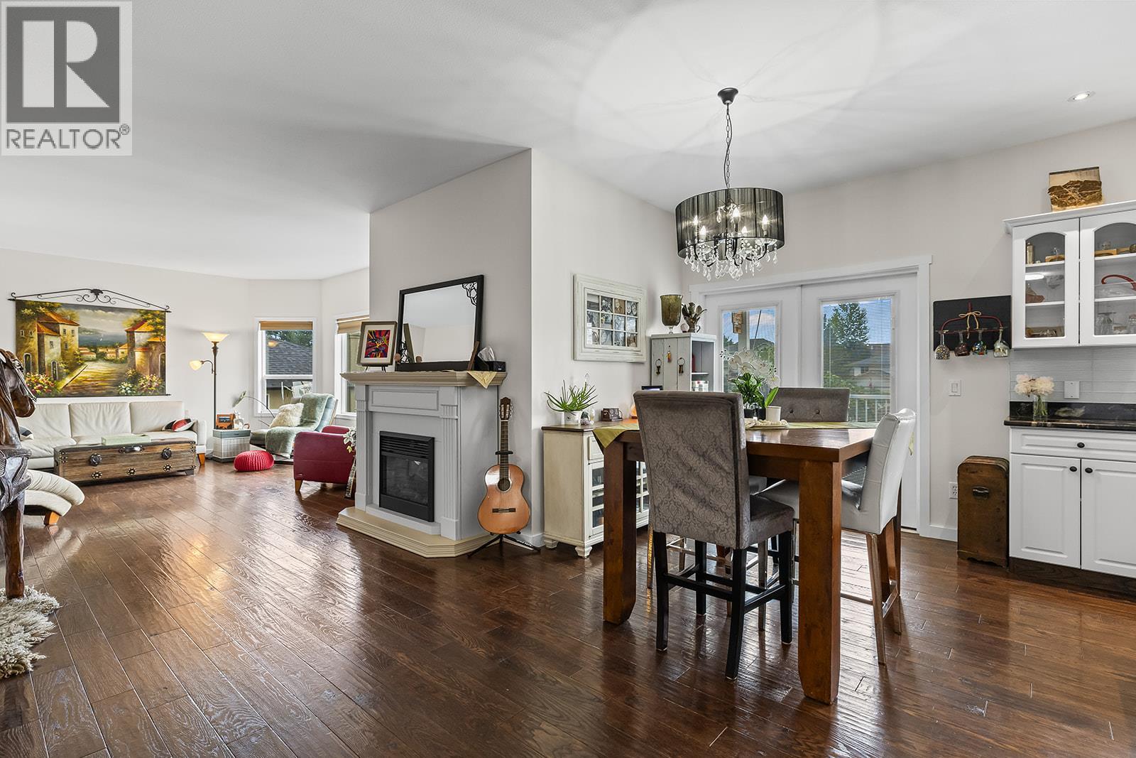  5827 Victoria Street, Peachland