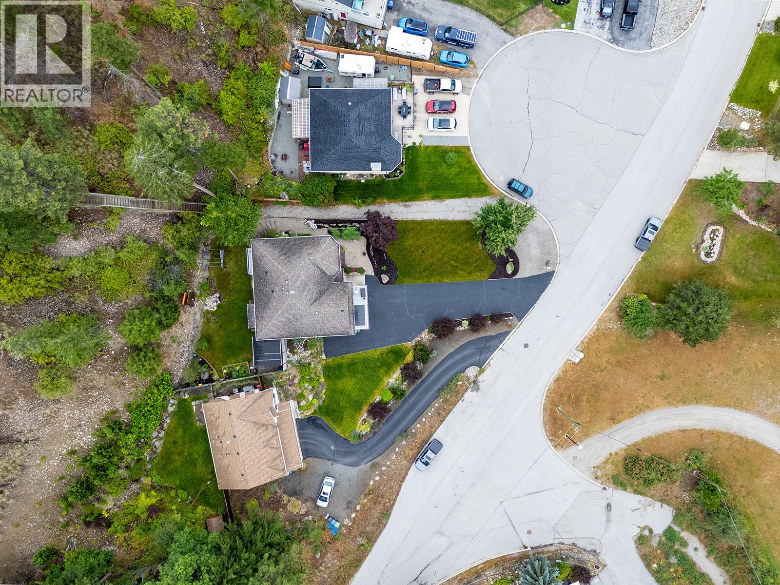  5827 Victoria Street, Peachland