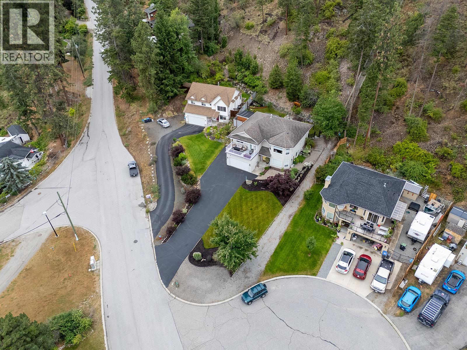  5827 Victoria Street, Peachland