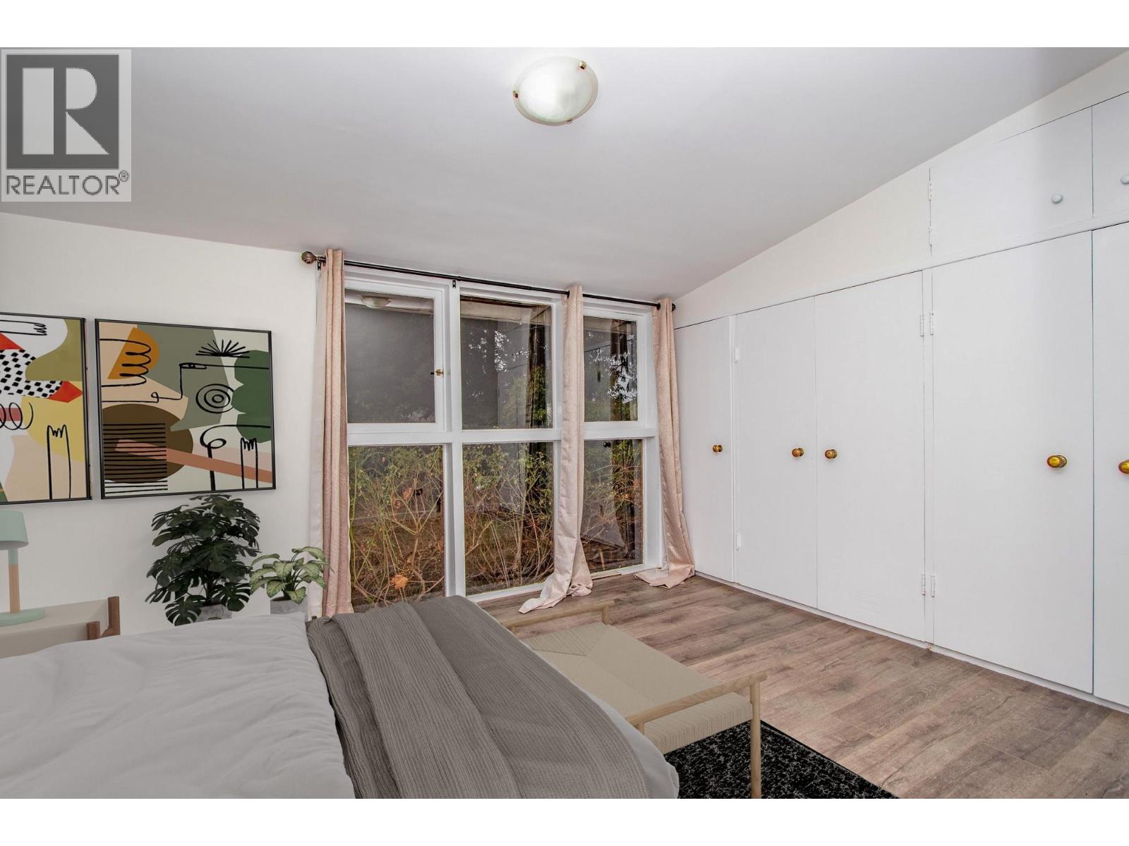 4067 SUNNYCREST DRIVE, North Vancouver