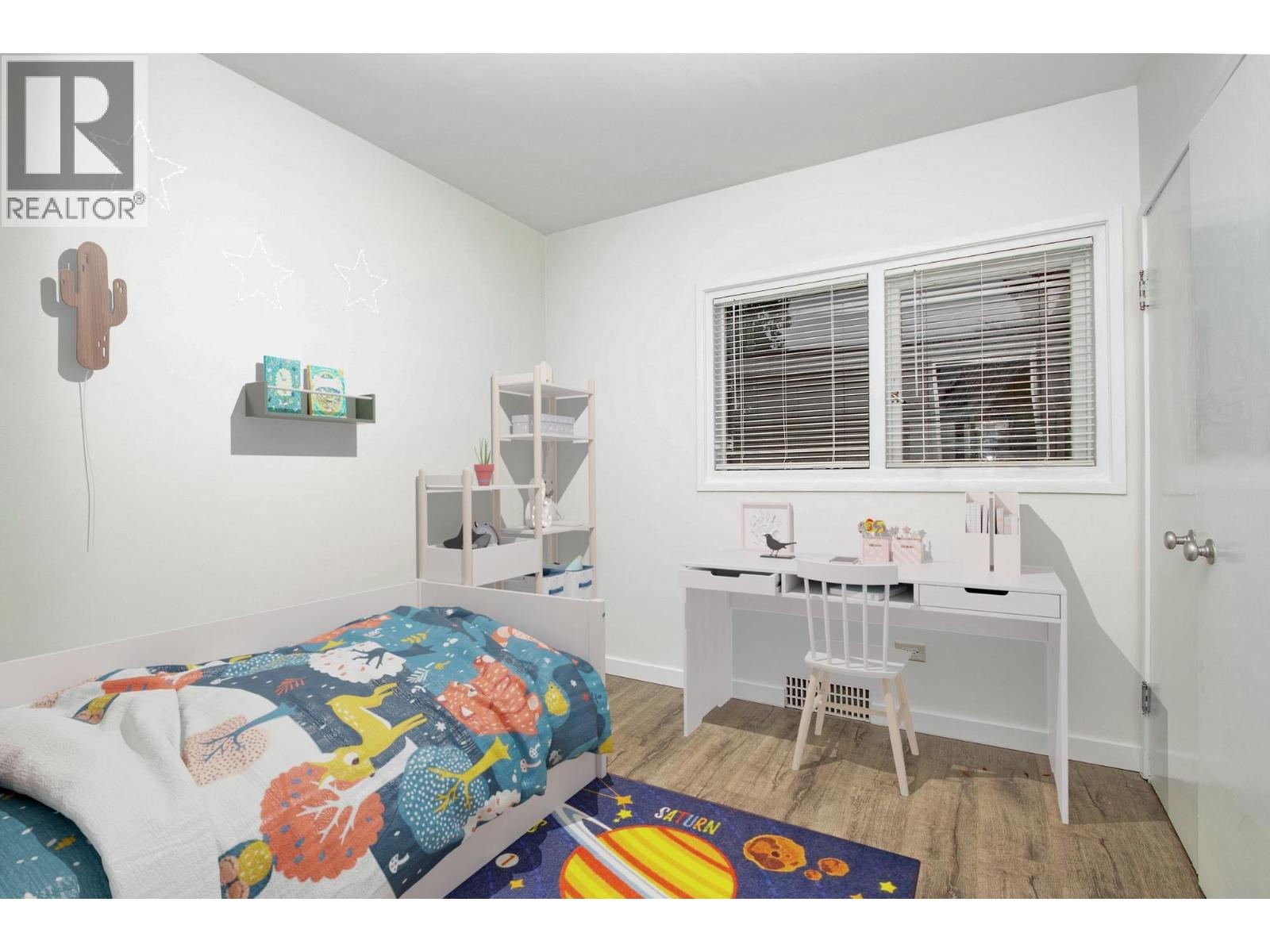 4067 SUNNYCREST DRIVE, North Vancouver