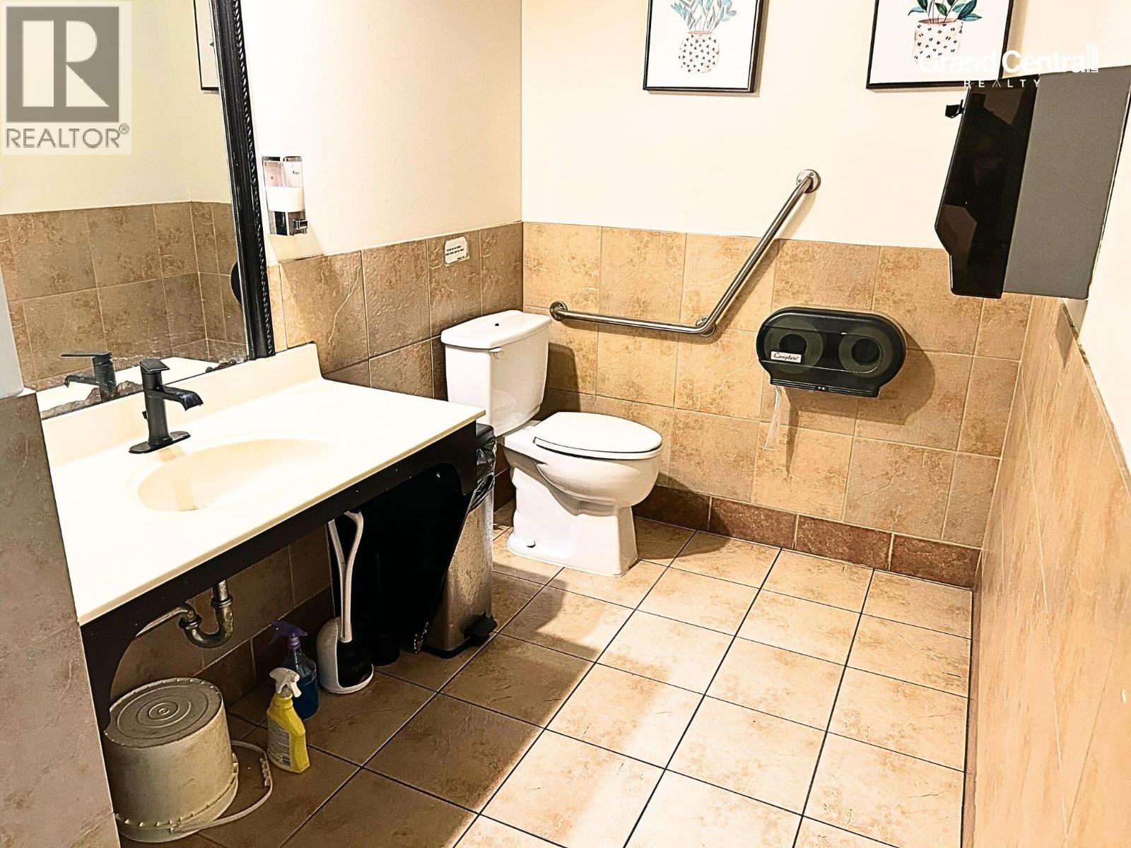 619 BELMONT STREET, New Westminster