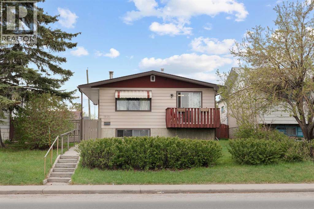 1521 44 Street SE, Calgary, Alberta