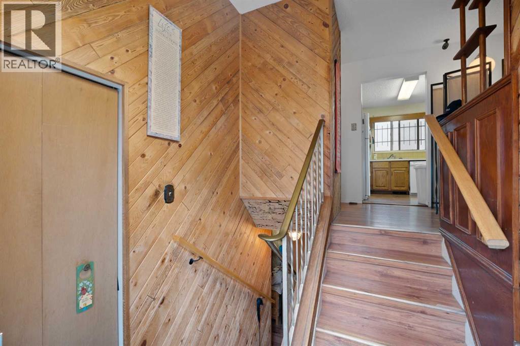 Single Family House Bi-level for Sale in   Street SE Forest Lawn Calgary 