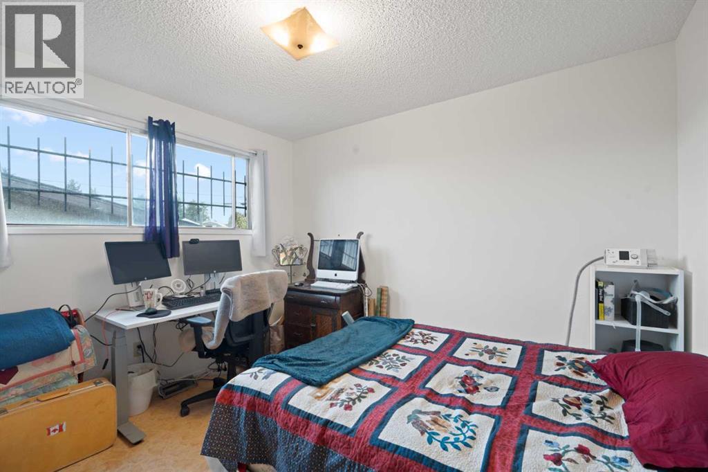Single Family House Bi-level for Sale in   Street SE Forest Lawn Calgary 