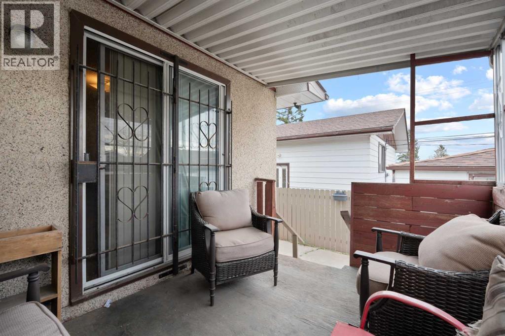 Single Family House Bi-level for Sale in   Street SE Forest Lawn Calgary 