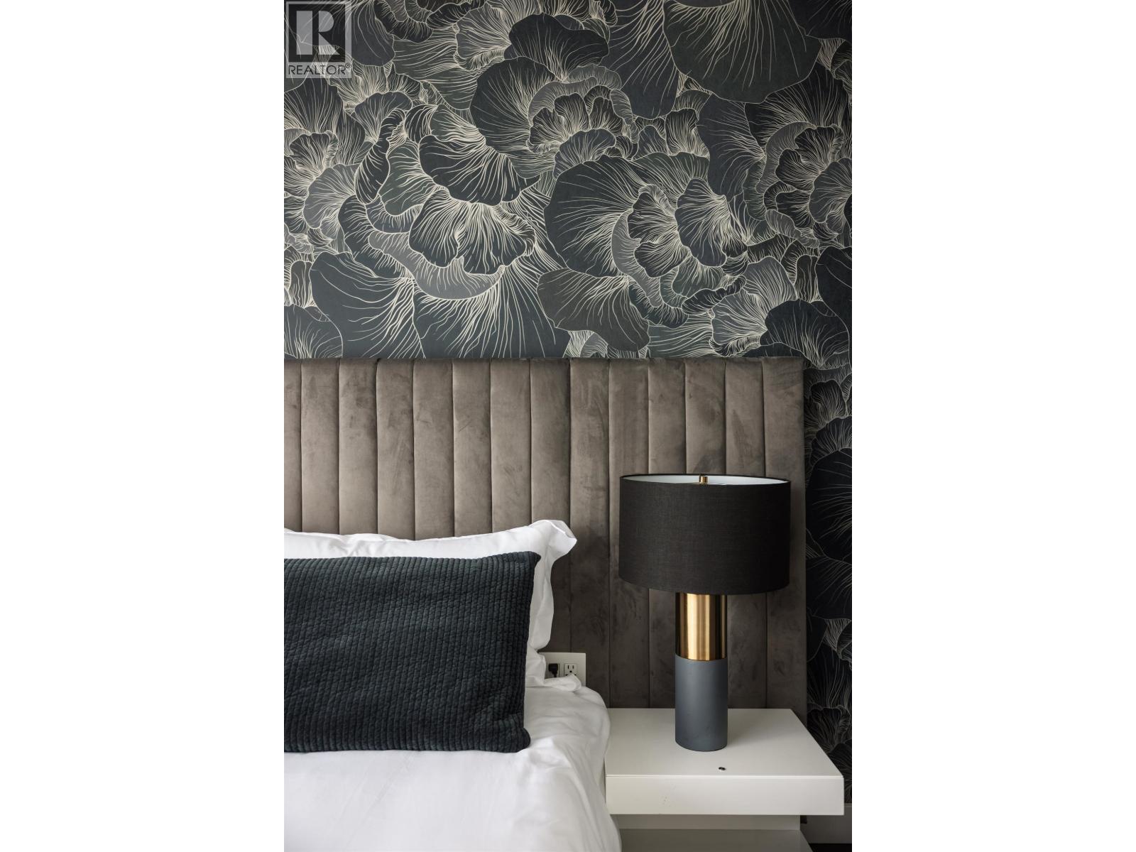 2504 1111 RICHARDS STREET, Vancouver